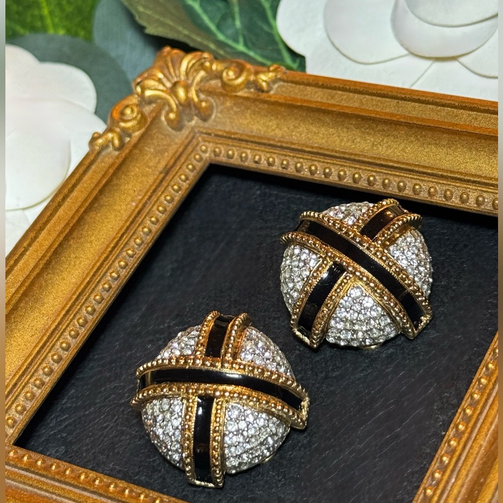 Elegant Gold-tone Clip on Earrings With Black Enamel X And Crystals - Picture 16 of 16
